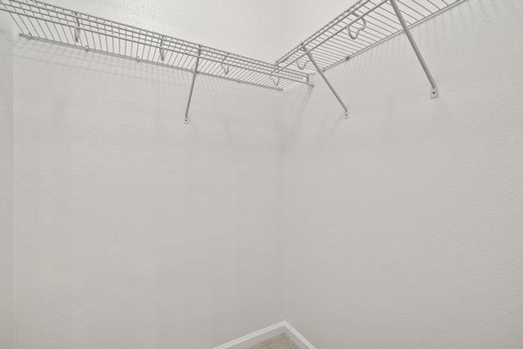 Image 14 of property listing at 1060 S 3rd Street 379, San Jose, CA 95112