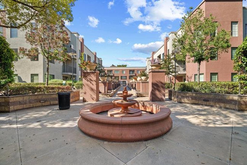 Image 22 of property listing at 1060 S 3rd Street 379, San Jose, CA 95112