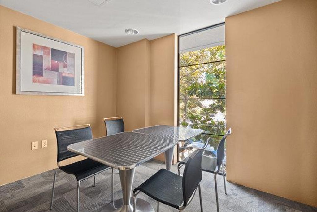 Image 29 of property listing at 1060 S 3rd Street 379, San Jose, CA 95112