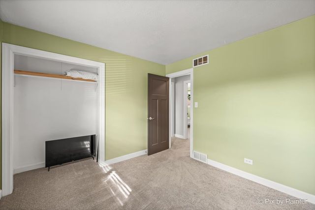 549 Forest Preserve Drive, Wood Dale, IL 60191