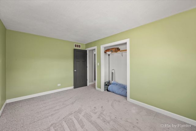 549 Forest Preserve Drive, Wood Dale, IL 60191