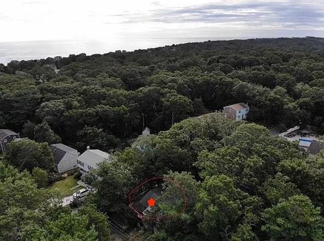 15 Manomet Beach Blvd, Plymouth, MA 02360