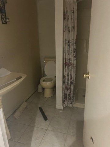 15 Manomet Beach Blvd, Plymouth, MA 02360
