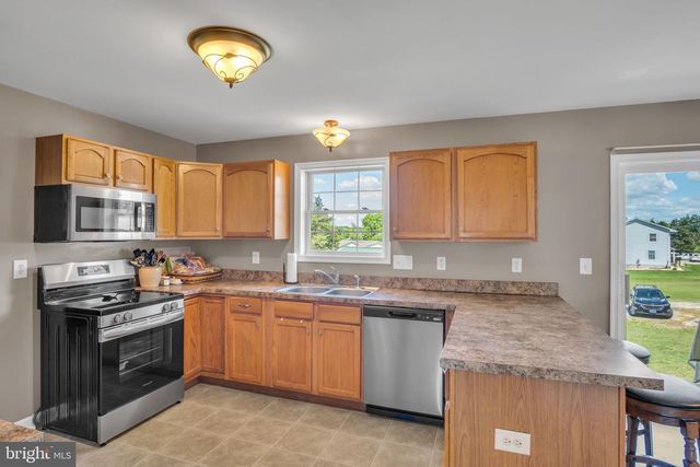21 WADSWORTH DR, East Berlin, PA 17316