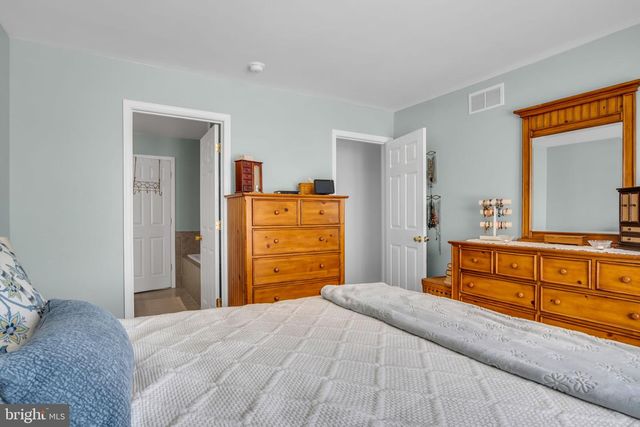 21 WADSWORTH DR, East Berlin, PA 17316