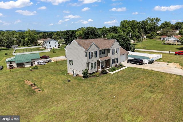 21 WADSWORTH DR, East Berlin, PA 17316