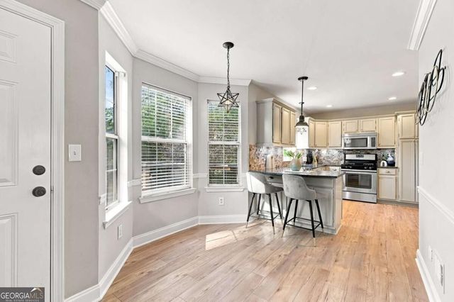 690 Ruxbury Court, Suwanee, GA 30024