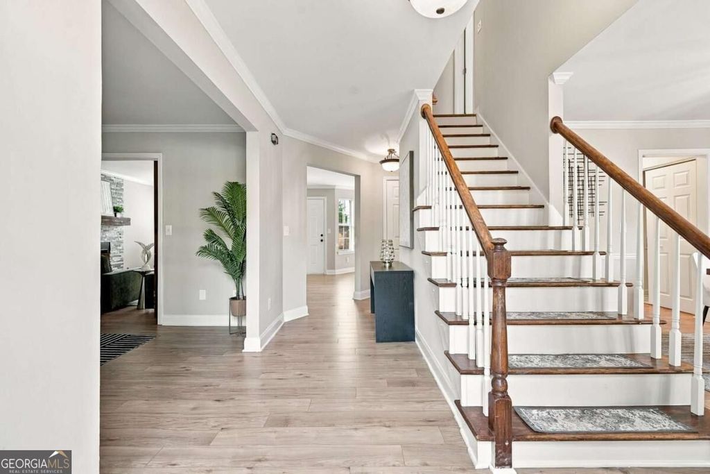 690 Ruxbury Court, Suwanee, GA 30024 — photo 3