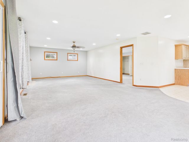 33 Davis Lake Road, Mayfield Township, MI 48446