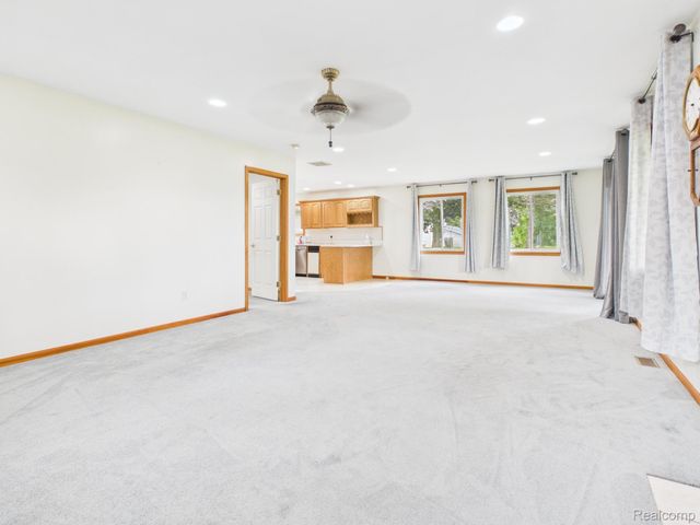33 Davis Lake Road, Mayfield Township, MI 48446