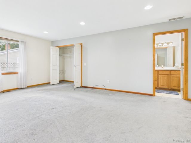 33 Davis Lake Road, Mayfield Township, MI 48446
