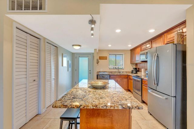 350 S POLK DRIVE 302, Sarasota, FL 34236