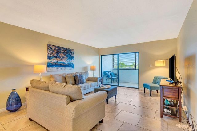 350 S POLK DRIVE 302, Sarasota, FL 34236