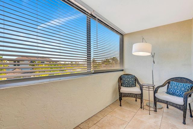 350 S POLK DRIVE 302, Sarasota, FL 34236
