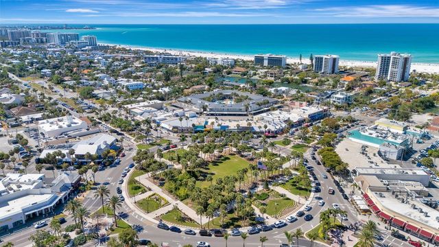 350 S POLK DRIVE 302, Sarasota, FL 34236