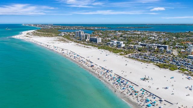 350 S POLK DRIVE 302, Sarasota, FL 34236