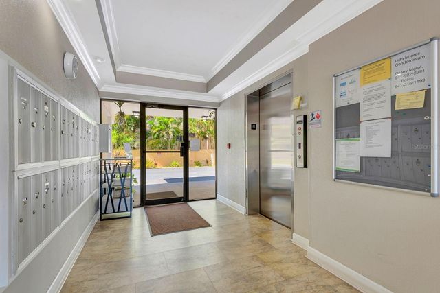 350 S POLK DRIVE 302, Sarasota, FL 34236