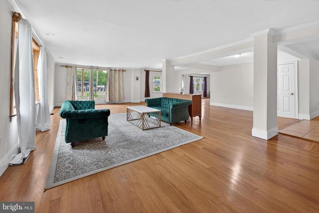4517 ROUTE 130 S, Burlington, NJ 08016