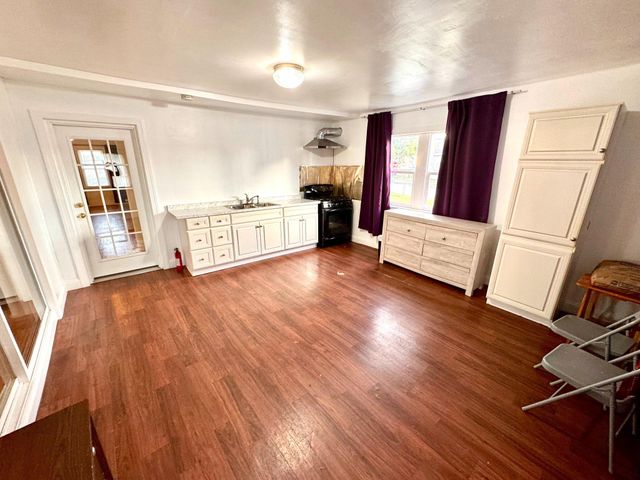4517 ROUTE 130 S, Burlington, NJ 08016