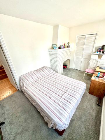 4517 ROUTE 130 S, Burlington, NJ 08016
