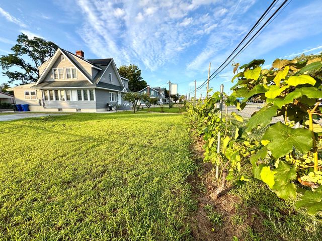 4517 ROUTE 130 S, Burlington, NJ 08016