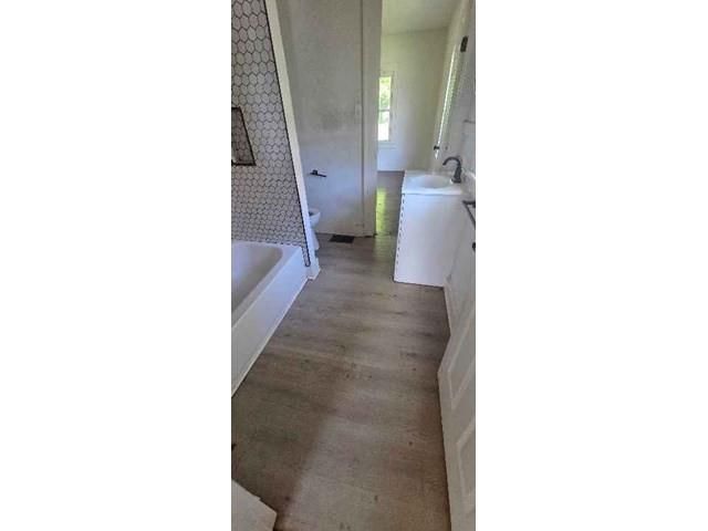 5038 Bellefontaine Avenue, Kansas City, MO 64130