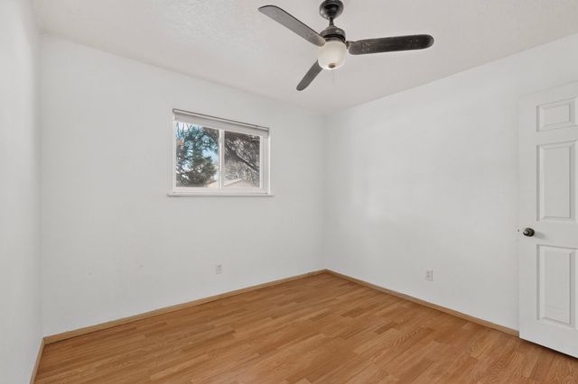 2916 Calle De Pinos Altos, Santa Fe, NM 87507