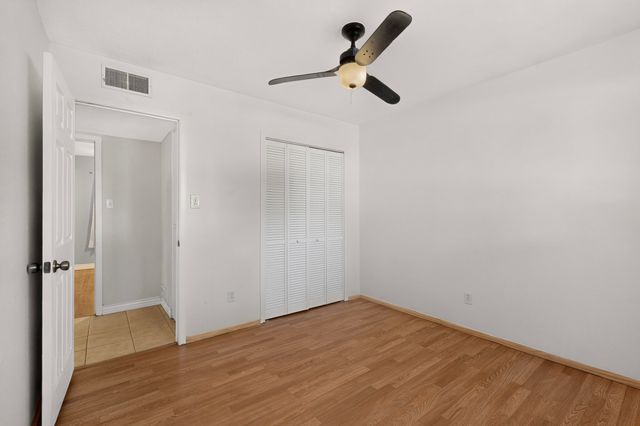 2916 Calle De Pinos Altos, Santa Fe, NM 87507