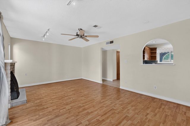 2916 Calle De Pinos Altos, Santa Fe, NM 87507