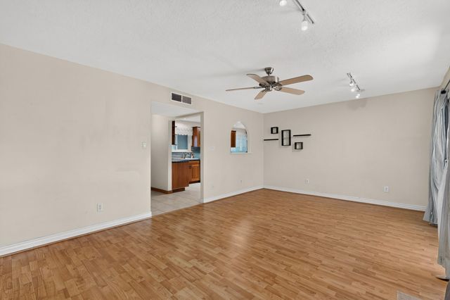 2916 Calle De Pinos Altos, Santa Fe, NM 87507