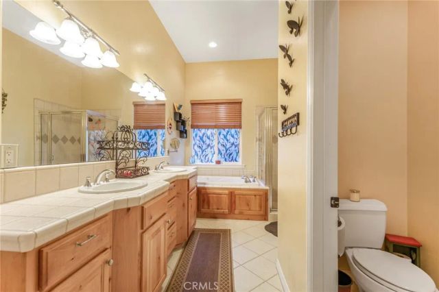 24380 Horst, Crestline, CA 92325
