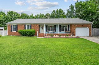 701 Merle CT, Chesapeake, VA 23322