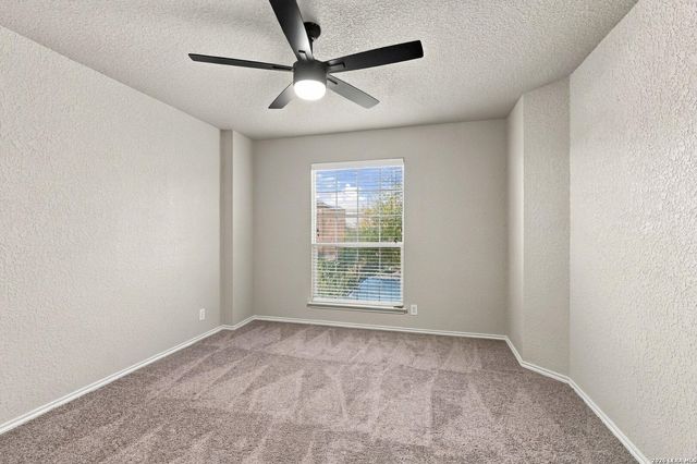 330 ANN DR, Converse, TX 78109