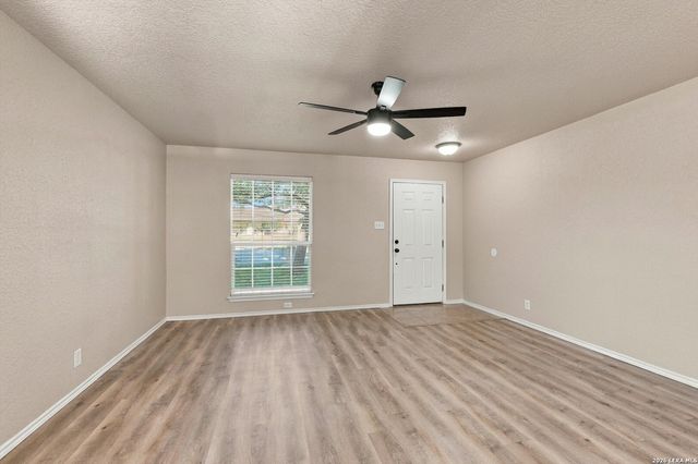 330 ANN DR, Converse, TX 78109