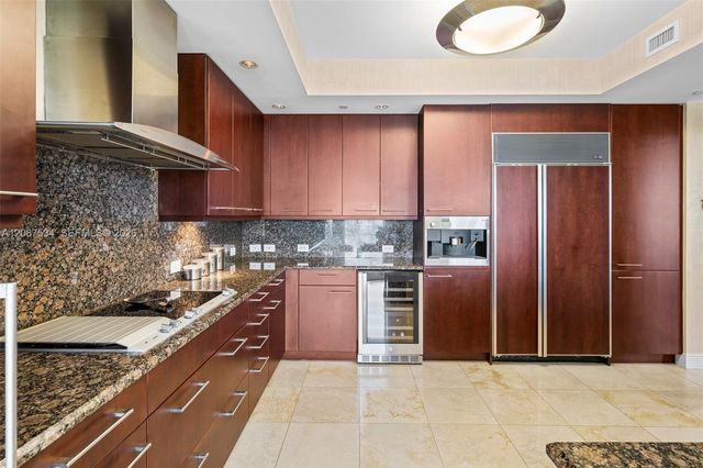 6000 Island Boulevard 1703, Aventura, FL 33160