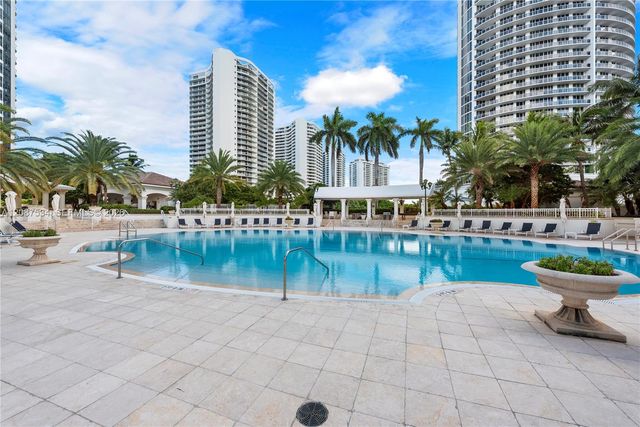 6000 Island Boulevard 1703, Aventura, FL 33160