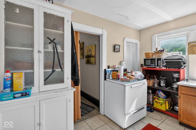 147 E King Street, Franklin, IN 46131