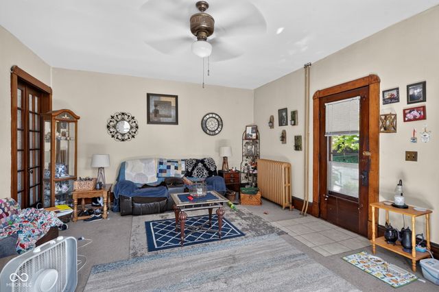 147 E King Street, Franklin, IN 46131
