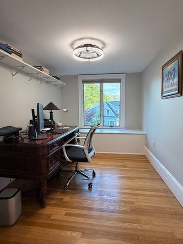 410 Marrett Rd, Lexington, MA 02421