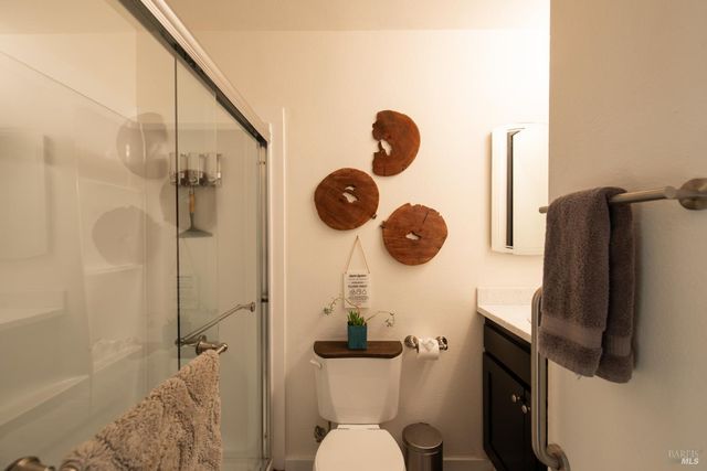 22855 Chianti Rd, Geyserville, CA 95441