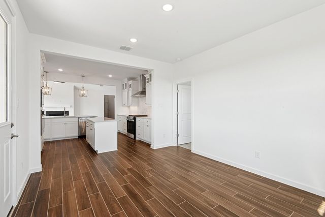 304 Boulden Court, Sealy, TX 77474