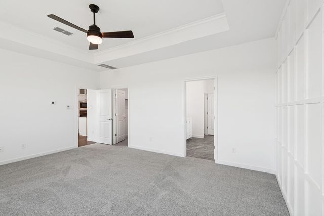 304 Boulden Court, Sealy, TX 77474