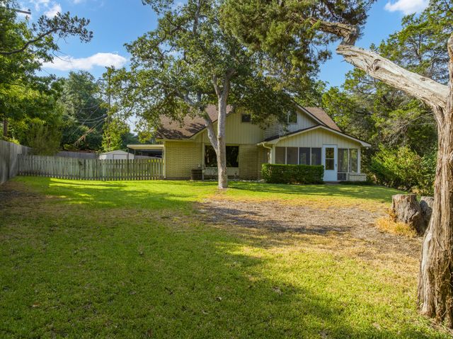 2621 Arroyo Road, Waco, TX 76710