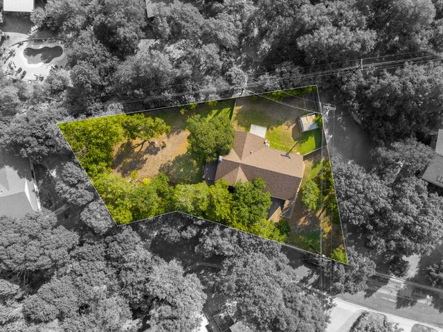 2621 Arroyo Road, Waco, TX 76710