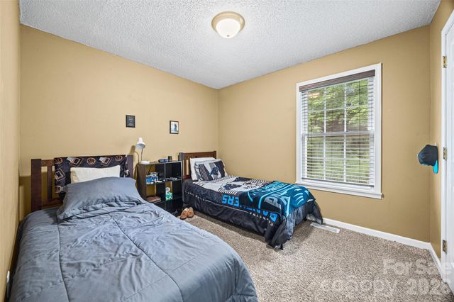 30 Seventh Street, York, SC 29745