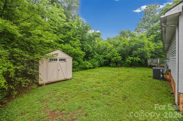 30 Seventh Street, York, SC 29745