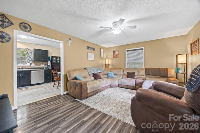 30 Seventh Street, York, SC 29745