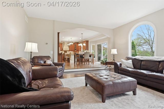 13365 Wendover Drive, Plymouth, MI 48170