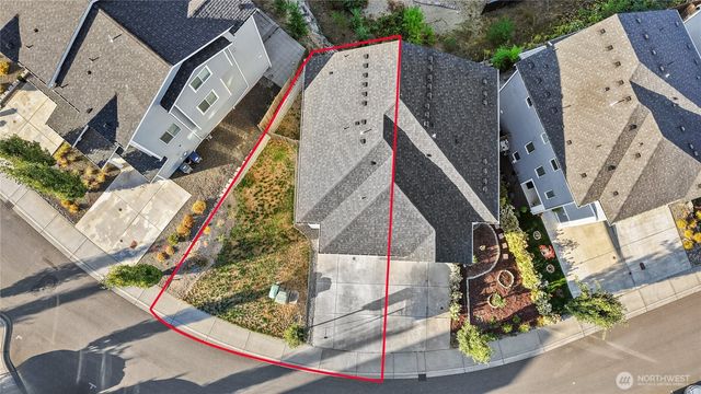 934 NW Highgarden Drive, Bremerton, WA 98311