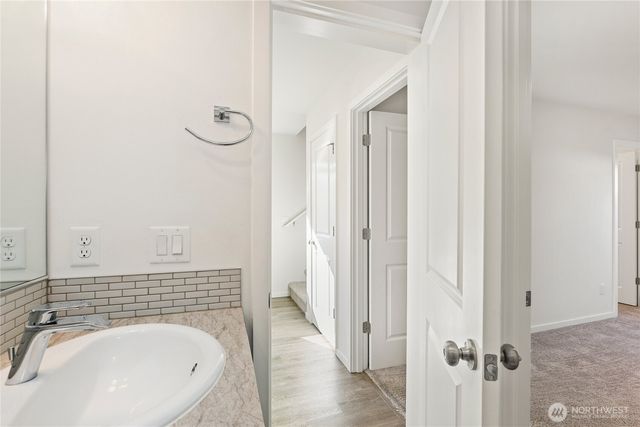 934 NW Highgarden Drive, Bremerton, WA 98311
